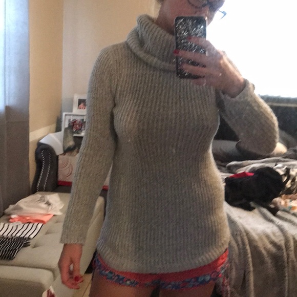 Cowlneck sweater tunic - Picture 3 of 4